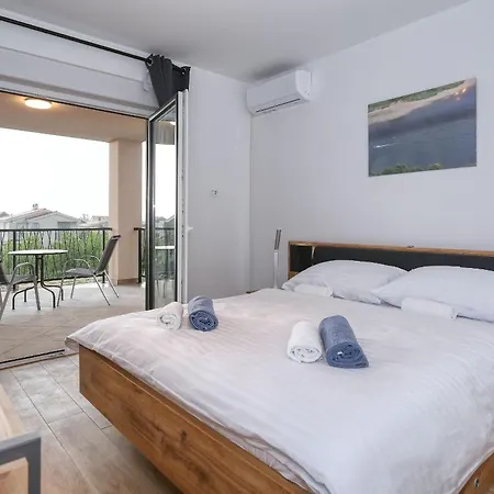 Tri Palme With Heated Pool