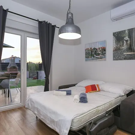 Tri Palme With Heated Pool