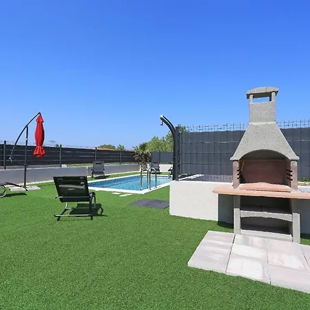 Tri Palme With Heated Pool *