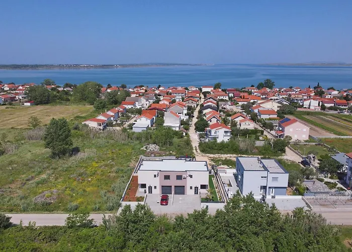 Villa Tri Palme With Heated Pool Vrsi